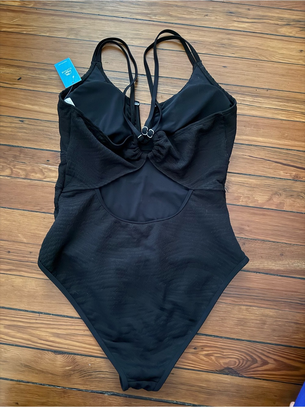 Cupshe Black One-Piece Swimsuit with V-Notch - Picture 2 of 4
